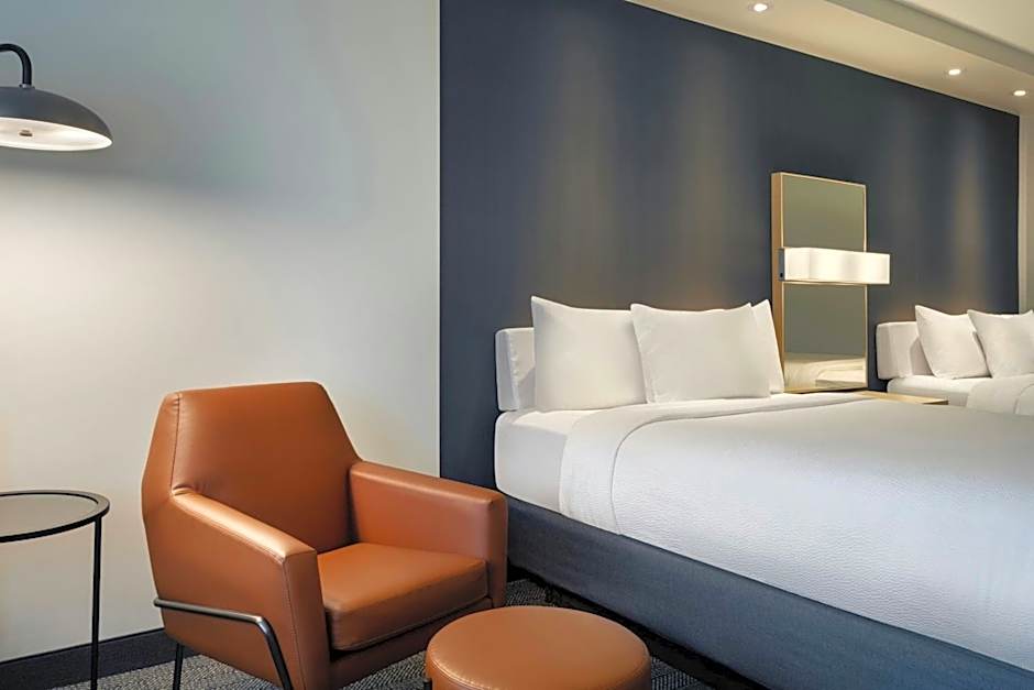 Courtyard by Marriott Redwood City