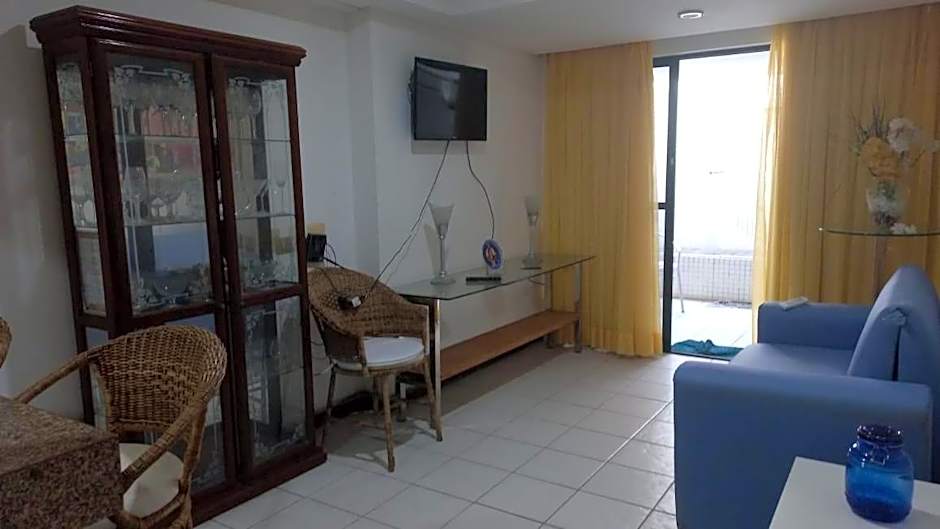 Flat mobiliado, beira mar na melhor localização da Praia do Cabo Branco - João Pessoa PB