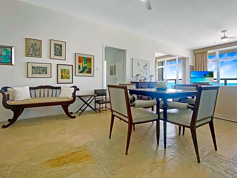 Ocean View Seaside Beach Service