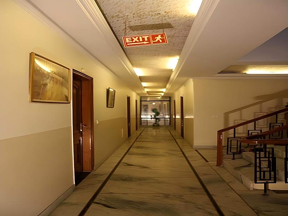 Hotel Rahul Palace