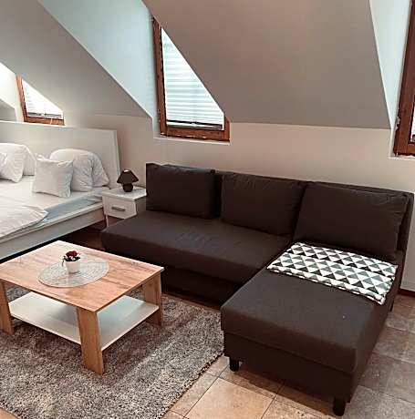 Downtown Apartments DeLuxe