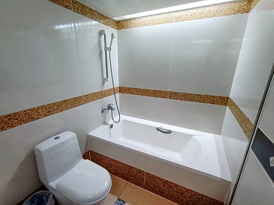 Guide Hotel Taoyuan Fuxing