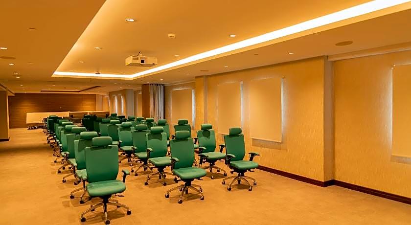 Tulip Inn Majan Hotel & Suites Salalah