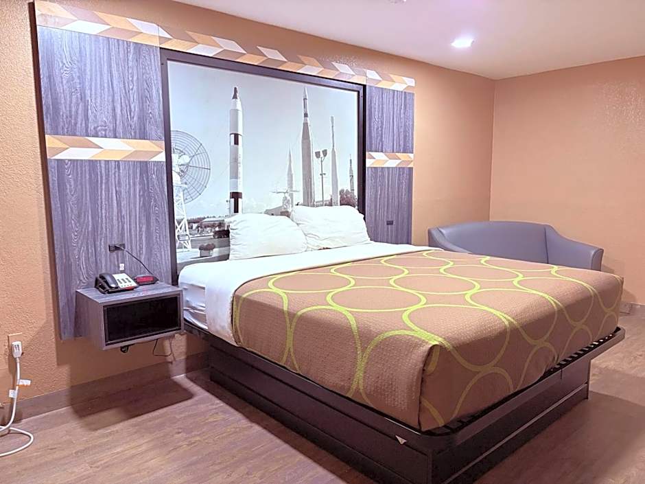Express Inn & Suites Houston Katy
