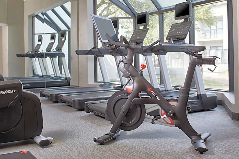 Courtyard by Marriott Memphis Airport