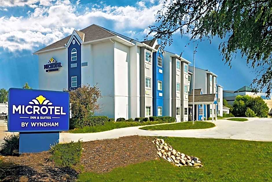 Microtel Inn & Suites By Wyndham Council Bluffs
