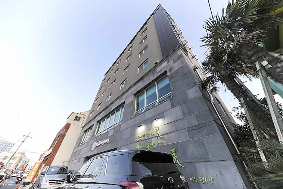 Hotel Rest seogwipo
