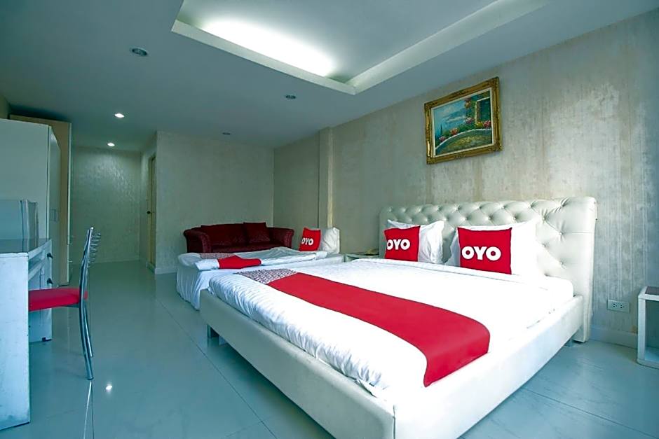Photo 1 of 4 of Triple Room