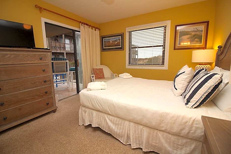 Admirals View III by KEES Vacations