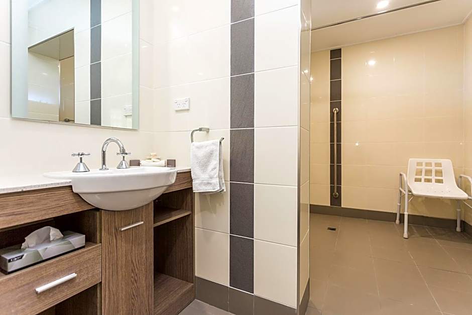 Country Comfort Amity Motel