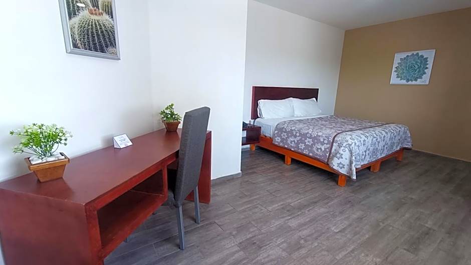 Photo 1 of 5 of Double Room