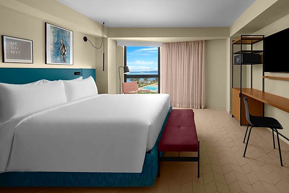 Rok Hotel Kingston Tapestry Collection By Hilton