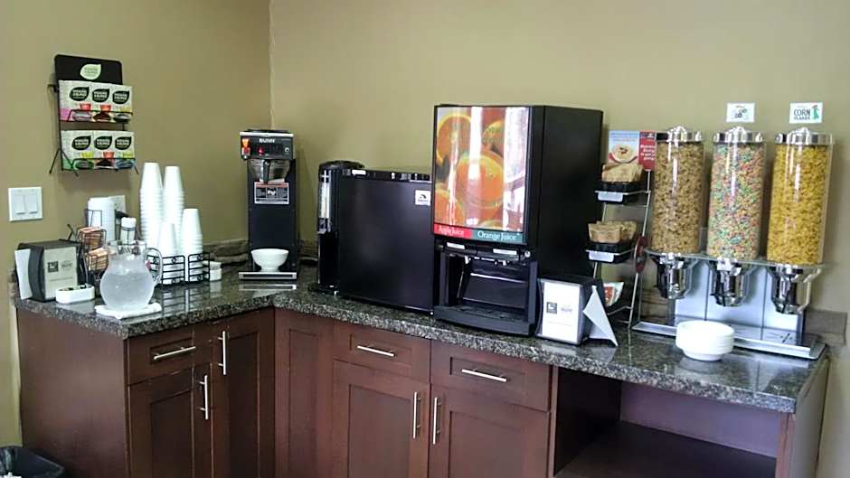 Sigma Inn & Suites Hudson's Hope