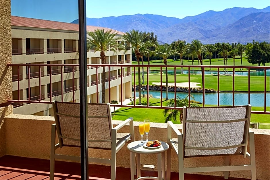 DoubleTree by Hilton Golf Resort Palm Springs