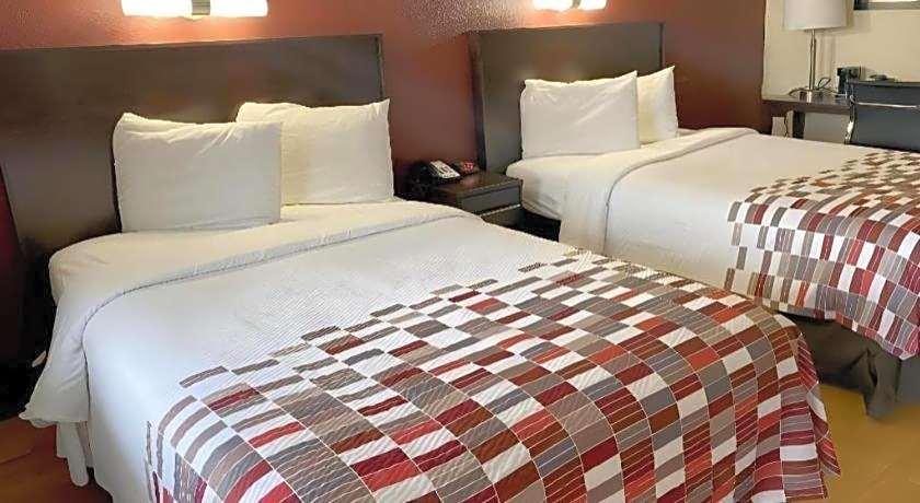 OYO Hotel Tulsa N Sheridan Rd & Airport