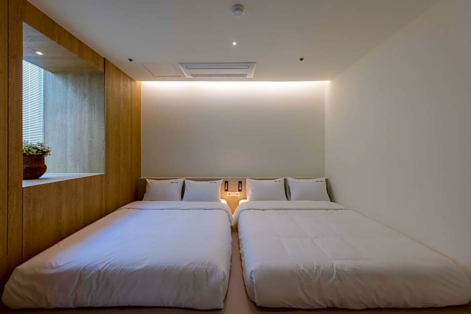 Meomulda Ga Gwangan Poolvilla