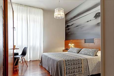 Business Double Room with Gym Access