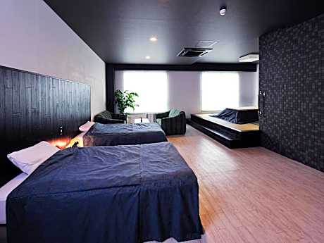Suite with Tatami Area and City View - Non-Smoking