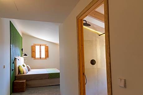 King Room with Garden View