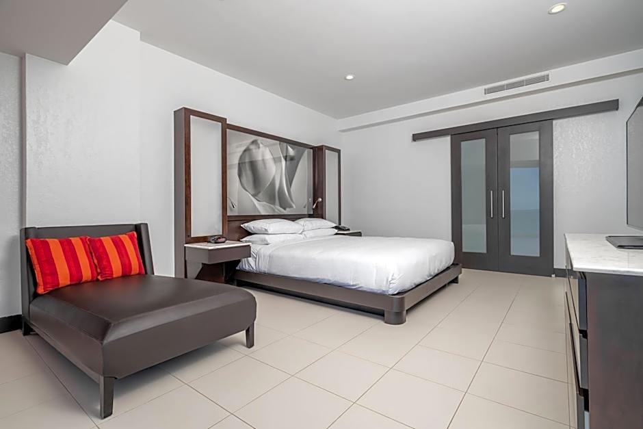 The Condado Plaza Hotel