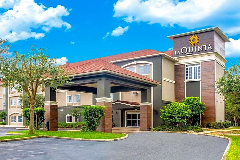 Photo 1 of 34 of La Quinta Inn & Suites by Wyndham Sebring