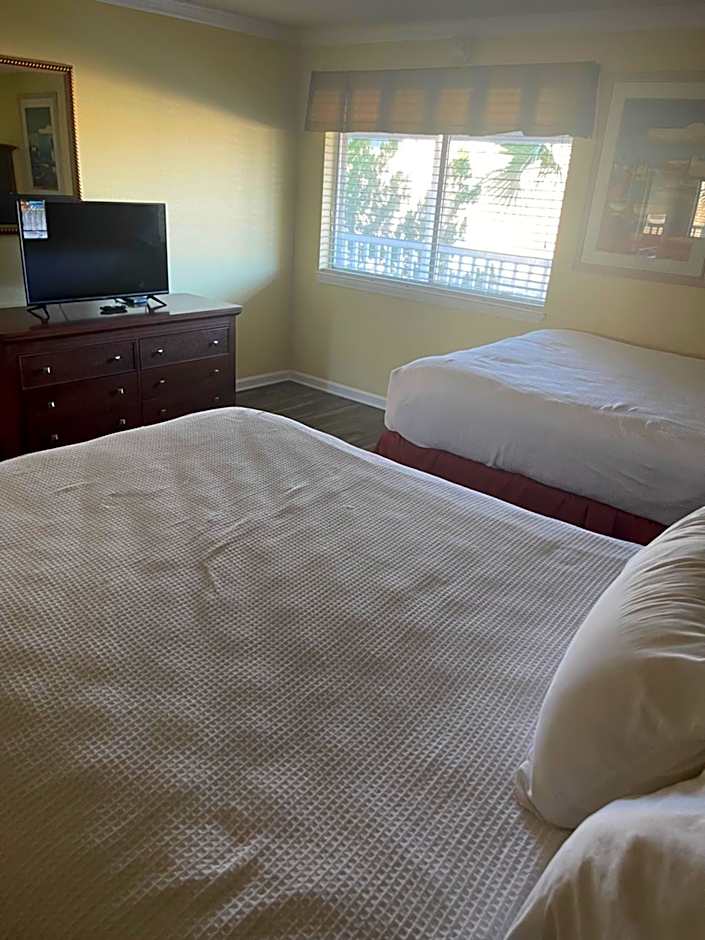 Club Destin Condos