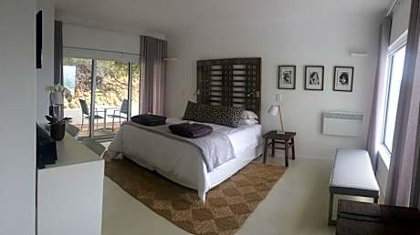 Suite with Sea and Mountain View - Zen View