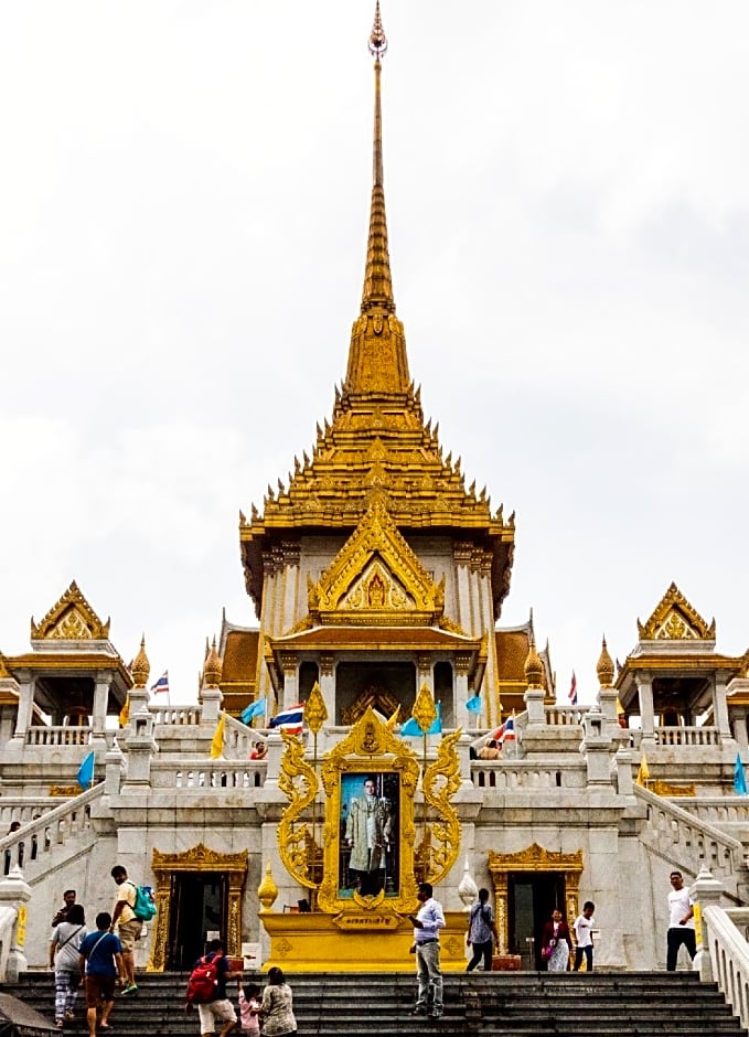 Loftel Station Hostel