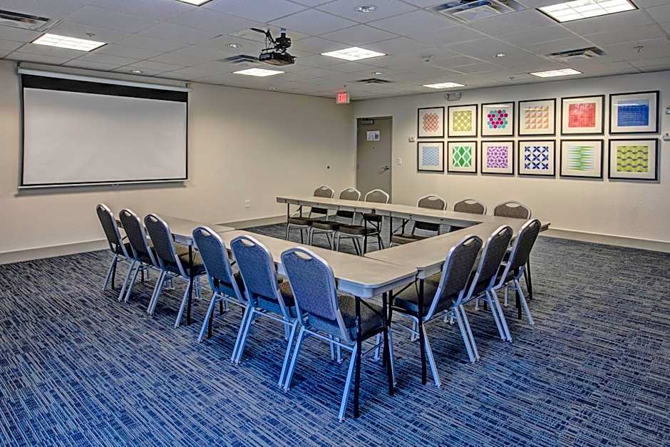 Holiday Inn Express Hotel & Suites Smyrna-Nashville Area By IHG