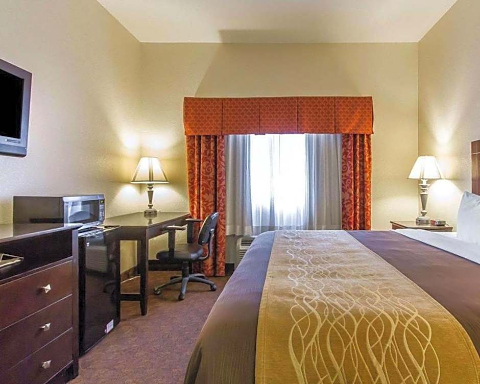 Comfort Inn & Suites Atoka