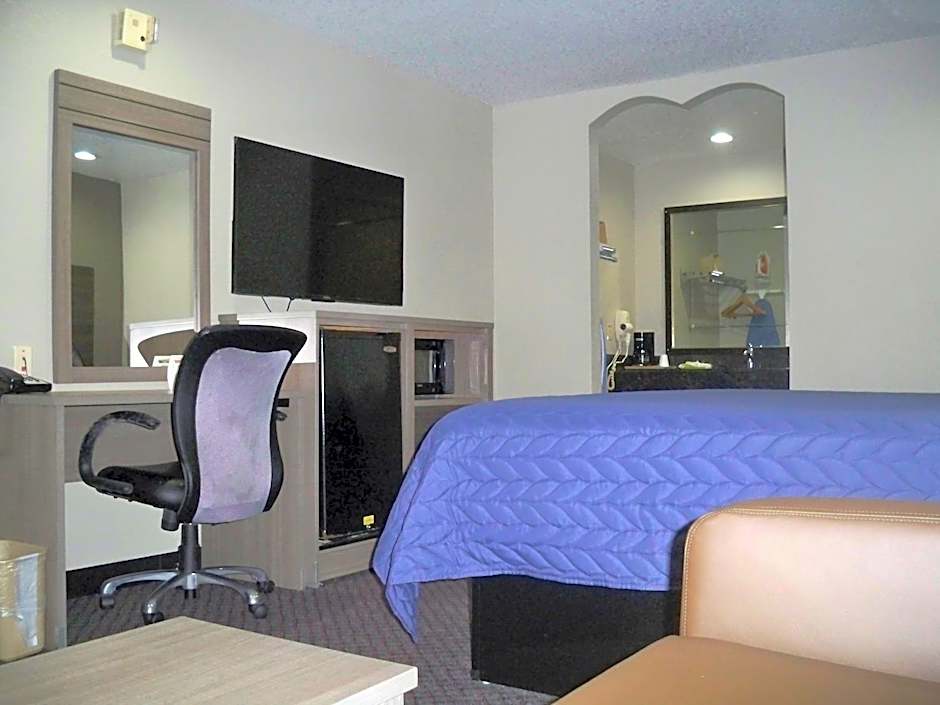 Scottish Inn and Suites Beaumont