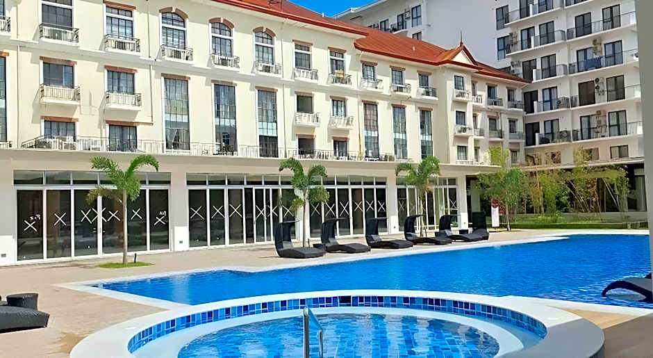 Pontefino Hotel And Residences