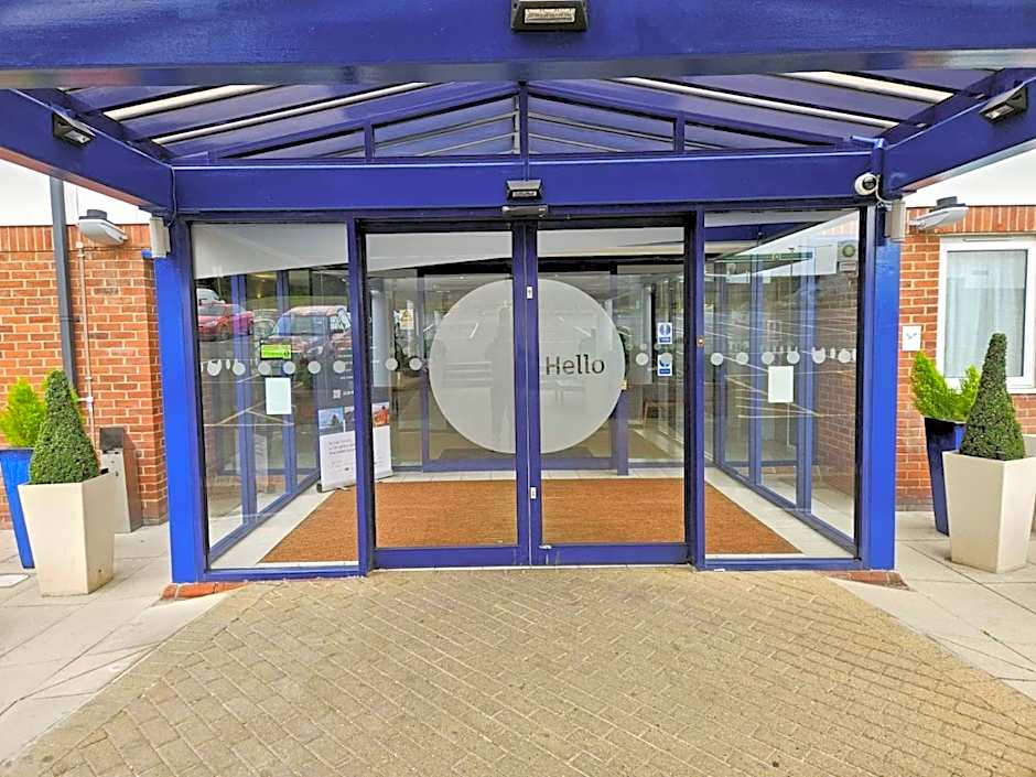 Holiday Inn Express Canterbury By IHG