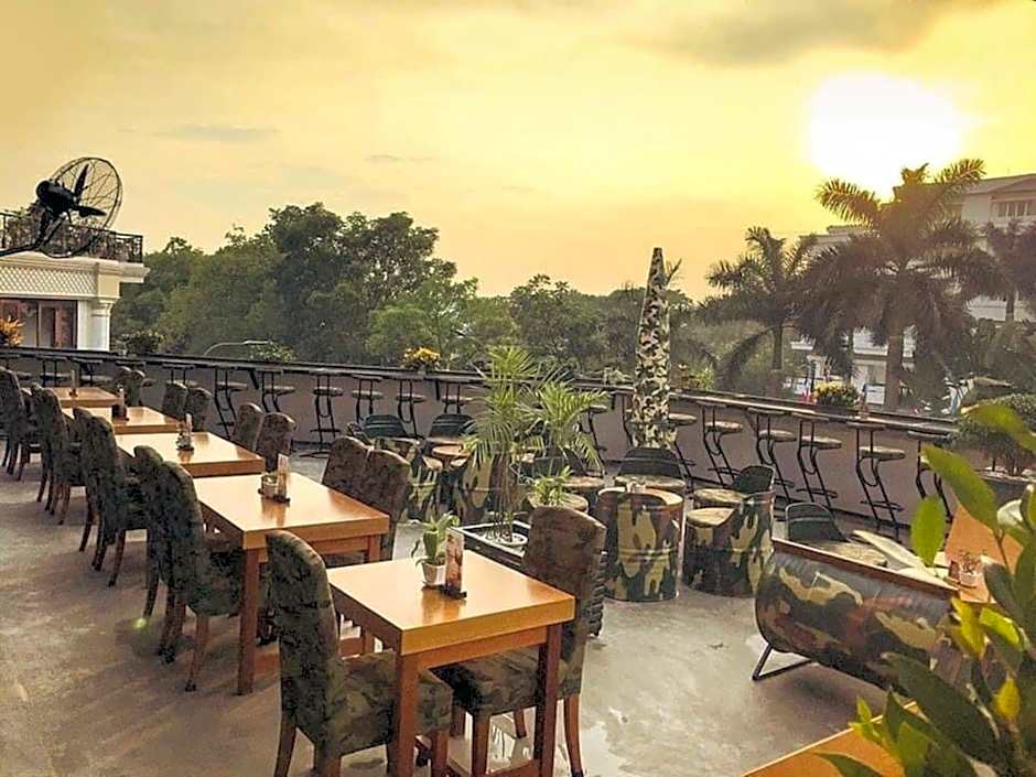 DMZ Hostel