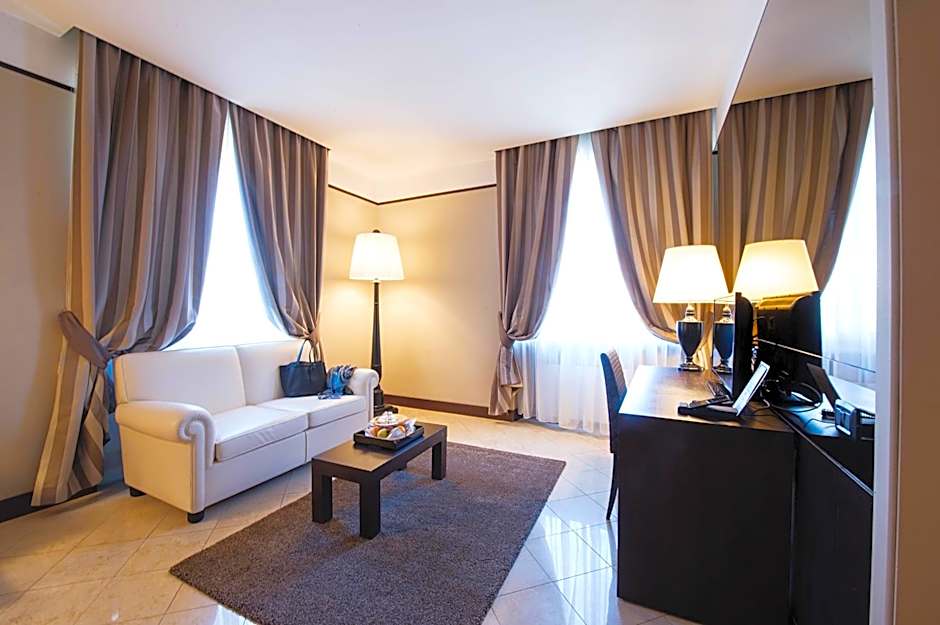 TH Roma - Carpegna Palace