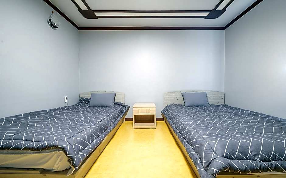 Jumunjin Hotel