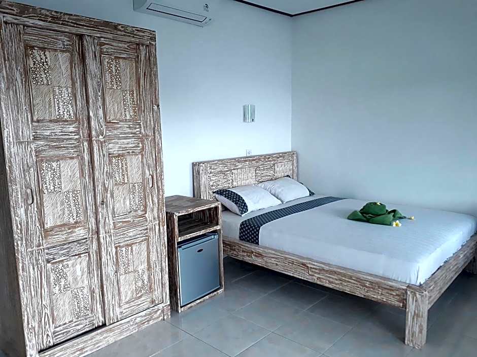Galang Kangin Bungalows