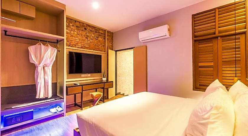 Tien Terrace Macalister