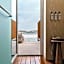 The Coast Bill&Coo-The Leading Hotels of the World