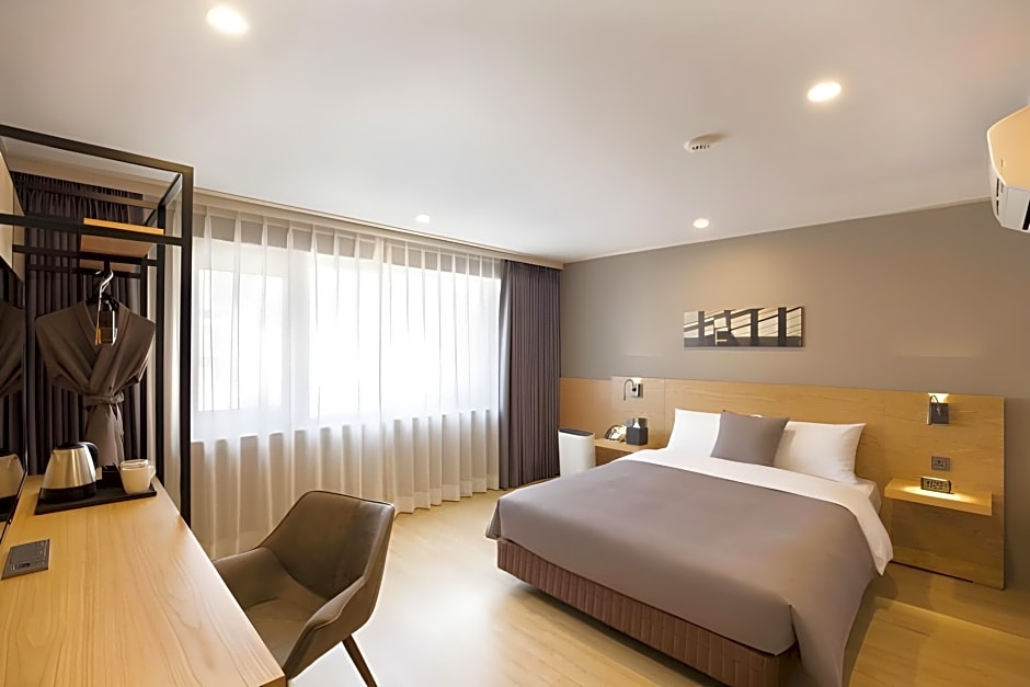 Hotel Foret Premier Haeundae