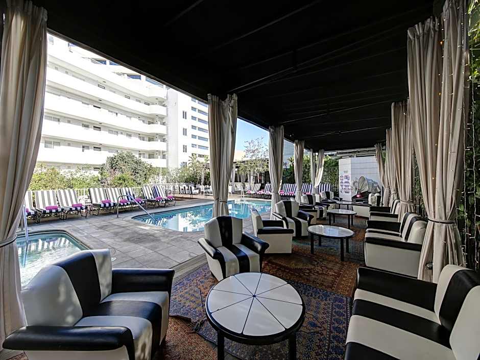 Hotel Shangri-La