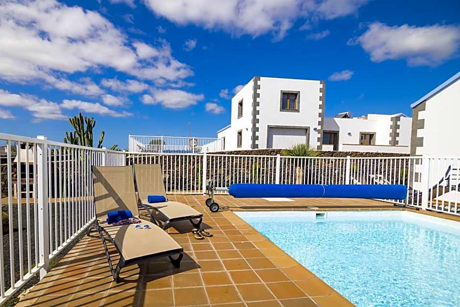 Villas & Apartamentos Tao Mazo