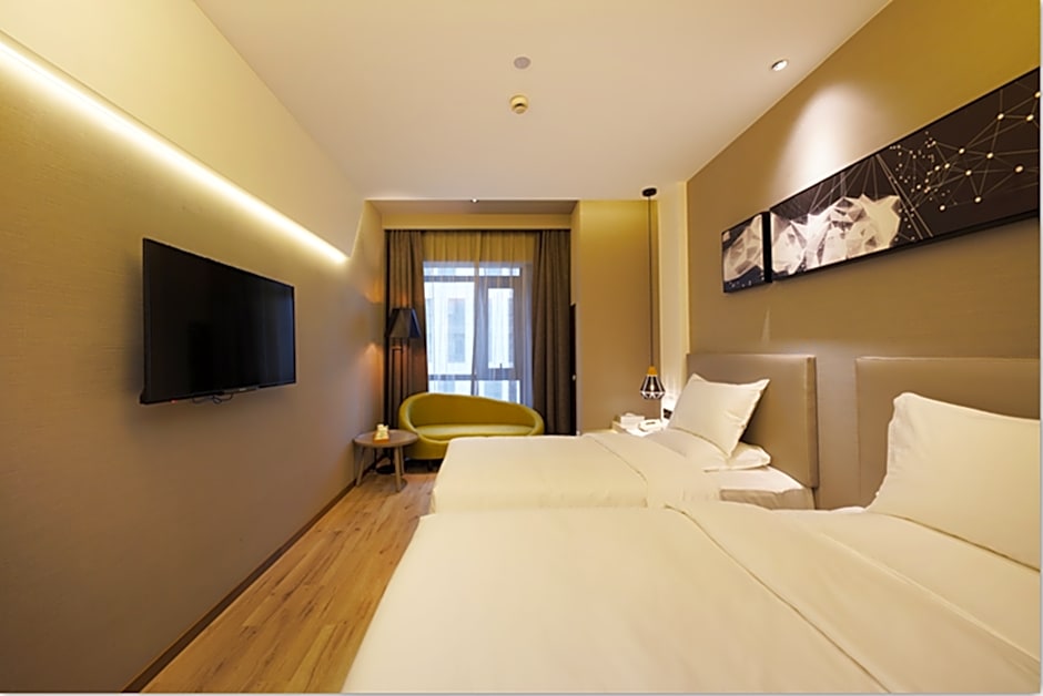Lereal Inn Ningbo East New City