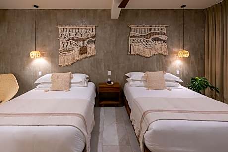 Twin Room with Pool View