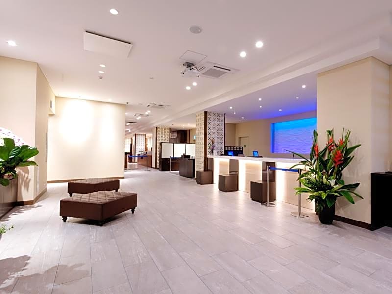 Community & Spa Naha Central Hotel