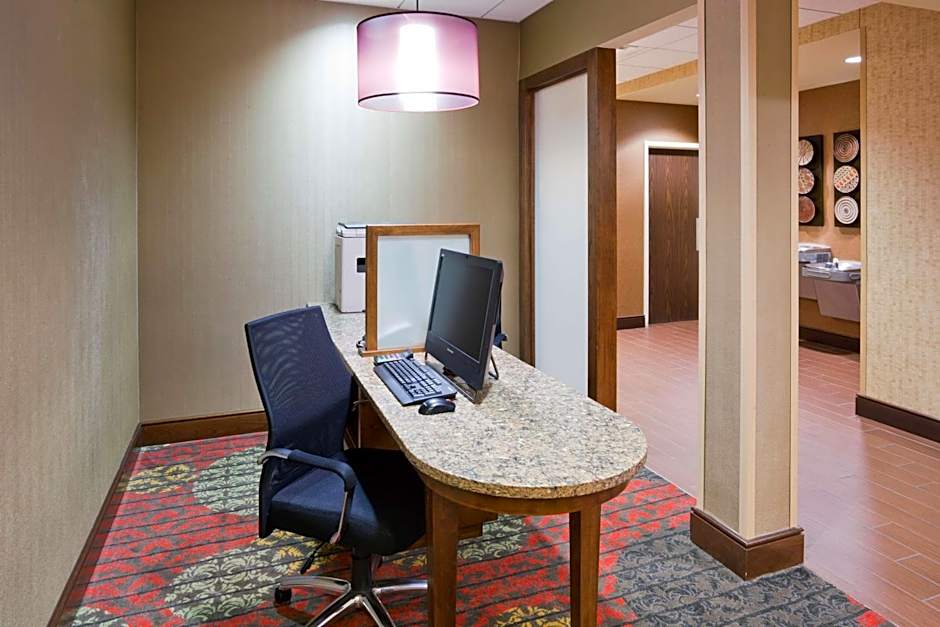 Homewood Suites by Hilton Minneapolis-StLouis Park at West