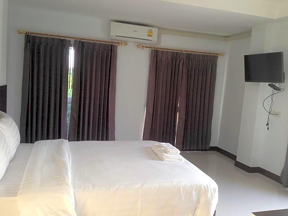 Praiyanan Place