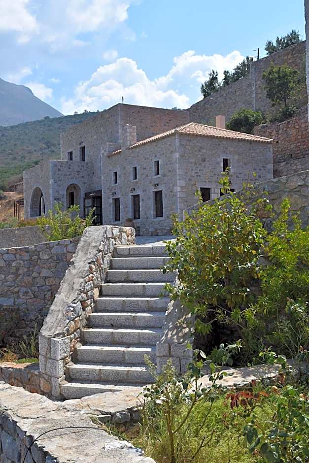 Vasilios Apartments Hotel