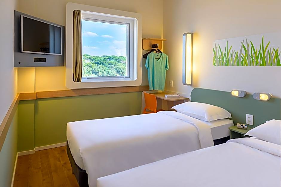 Ibis Budget Curitiba Aeroporto
