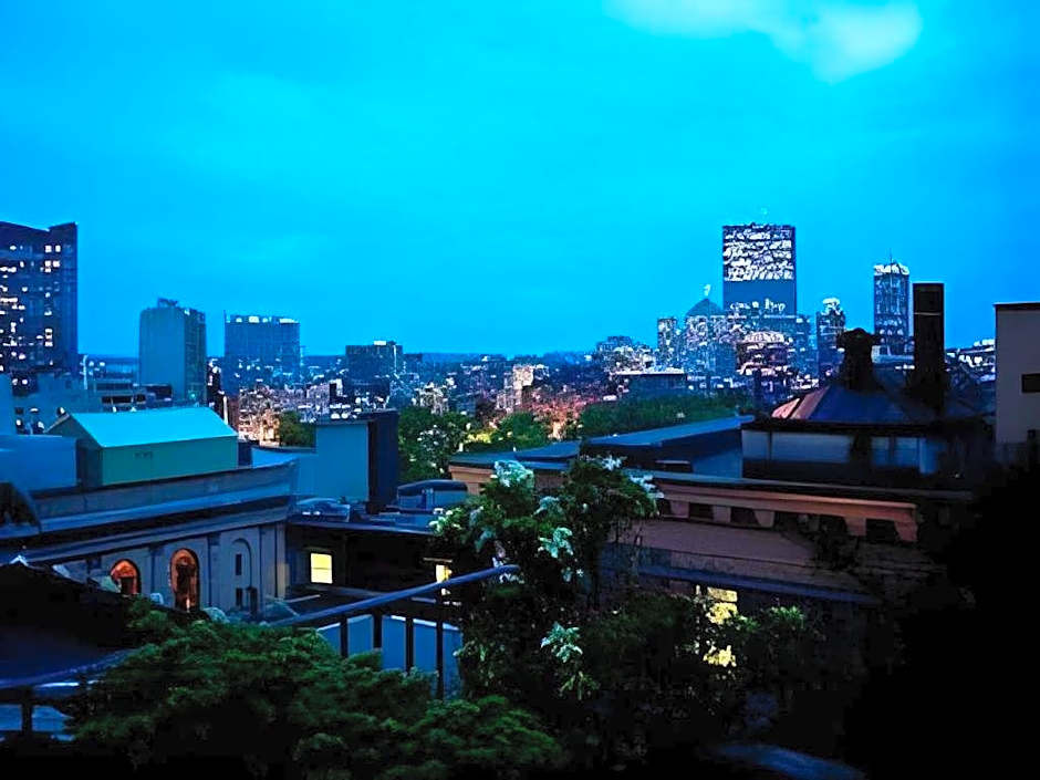 Fifteen Beacon Hotel
